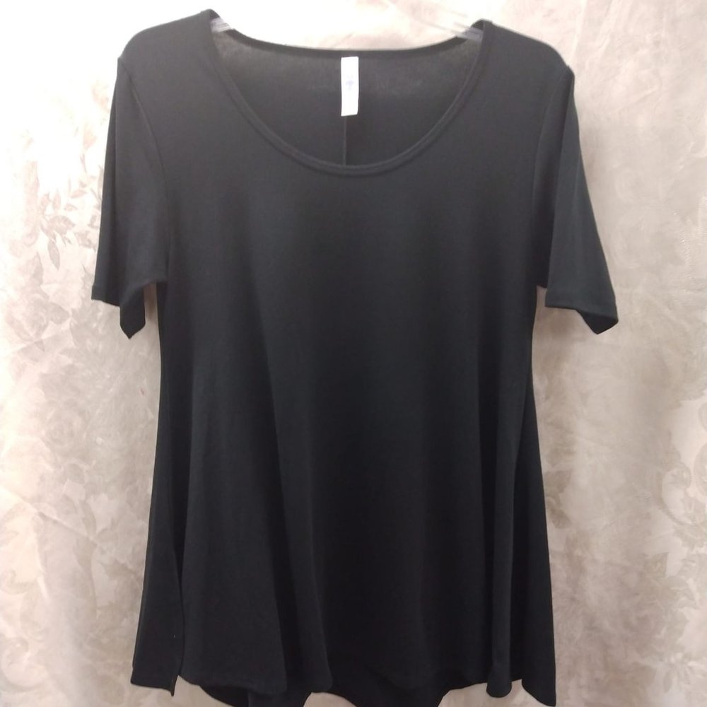 Sz X-Small LULAROE black  light weight  tunic